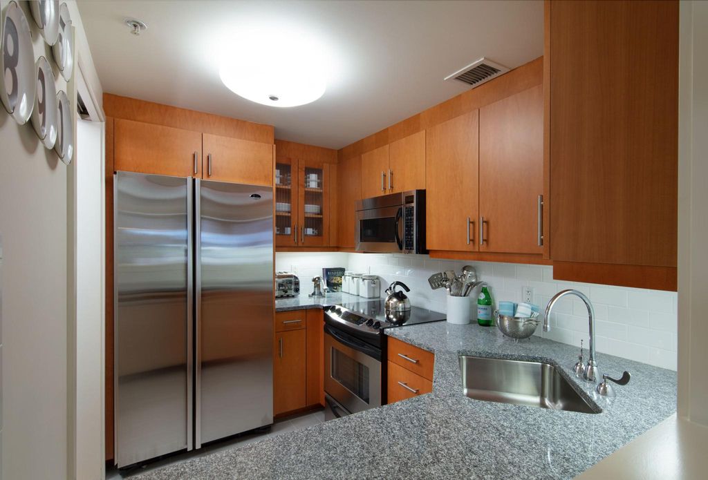 118 Huntington Ave, Boston, MA 02116