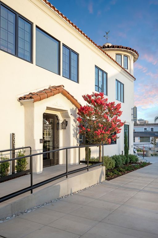 TRU Bankers Hill San Diego, CA Trulia