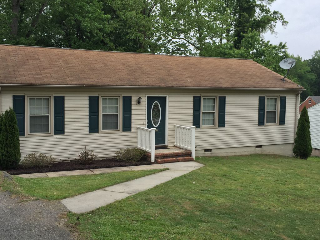 200 Spring Dr, Colonial Heights, VA 23834 Trulia