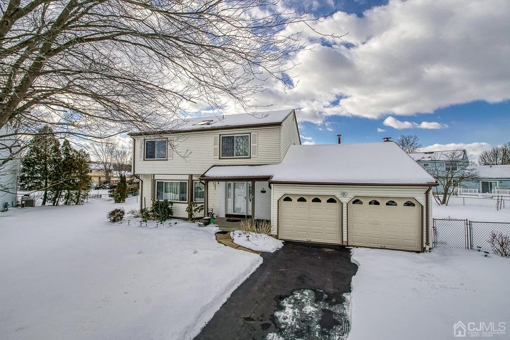 5 Crossroads Ct, Dayton, NJ 08810 Trulia