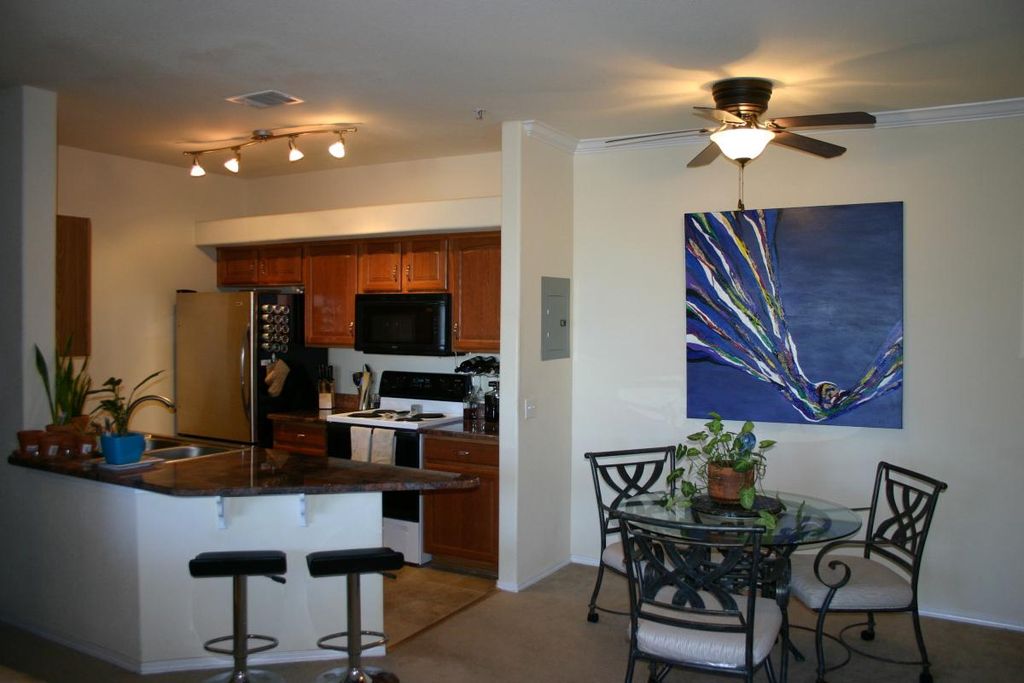 18919 E Warren Cir #2-B203, Aurora, CO 80013