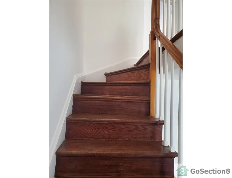 5406 Addington Rd, Baltimore, MD 21229