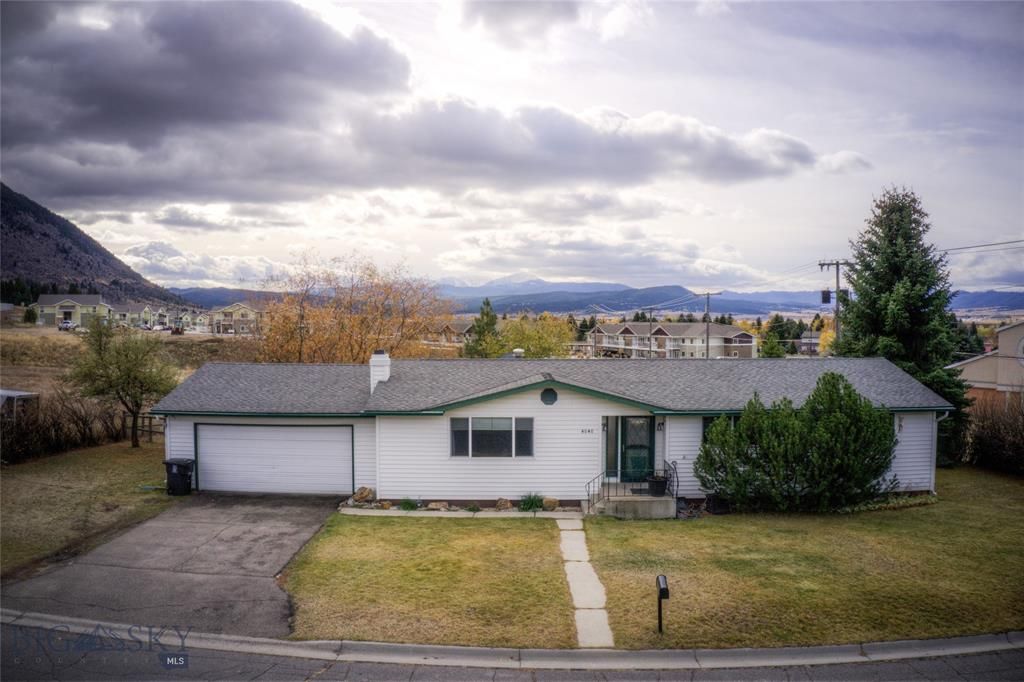 4040 E Lake Dr, Butte, MT 59701 3 Bed, 2 Bath SingleFamily Home