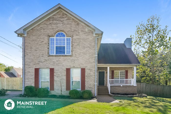 400 Brownstone St, Old Hickory, TN 37138