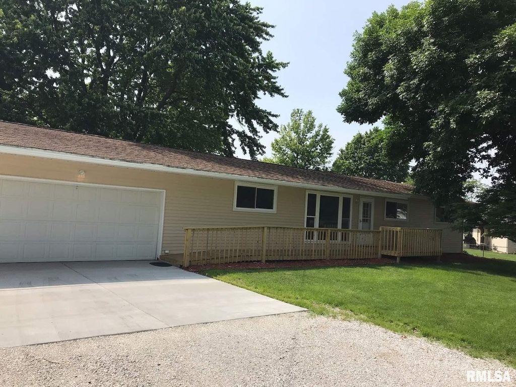 211 12th St, Pawnee, IL 62558 Trulia