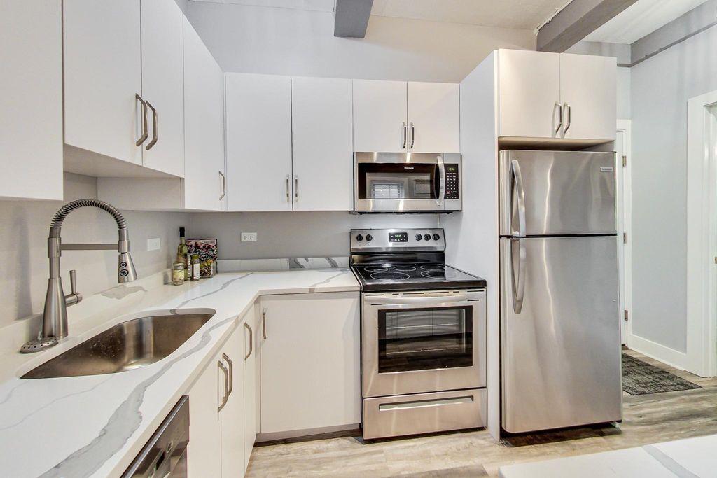 855 Lake St Apartments Oak Park, IL Trulia