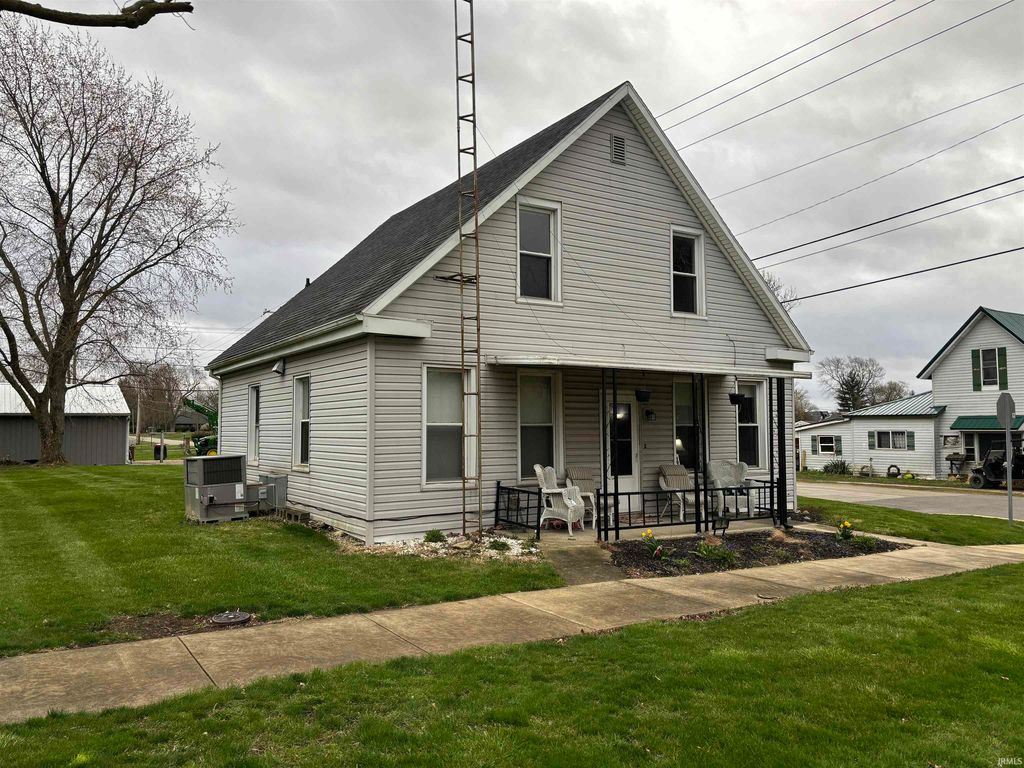 495 S  Union St, Pennville, IN 47369
