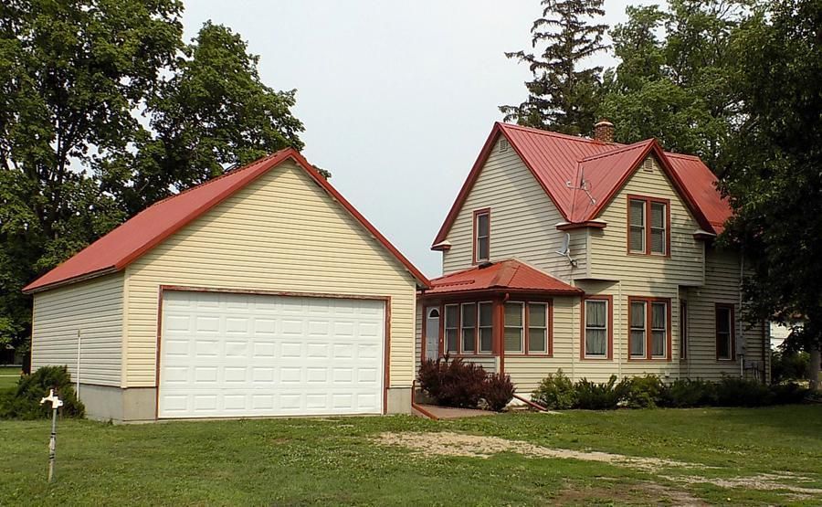 391 Lafayette Ave, Lafayette, MN 56054