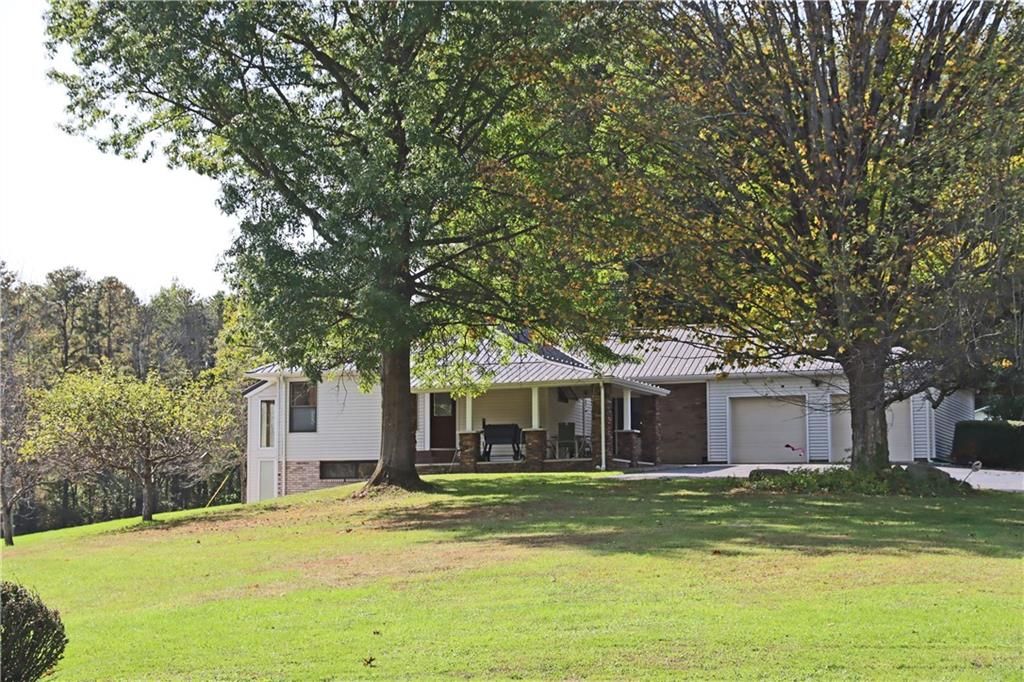 25079 Plank Rd, Cambridge Springs, PA 16403