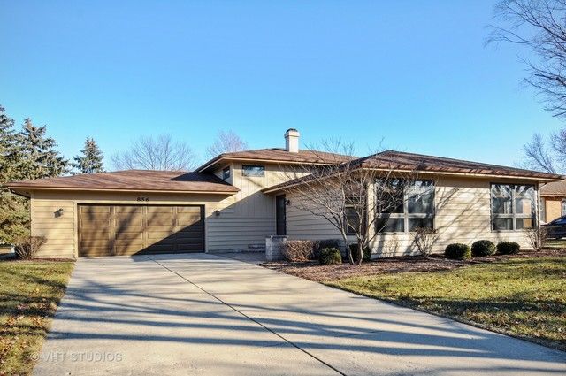 856 Naperville Plainfield Rd, Naperville, IL 60540