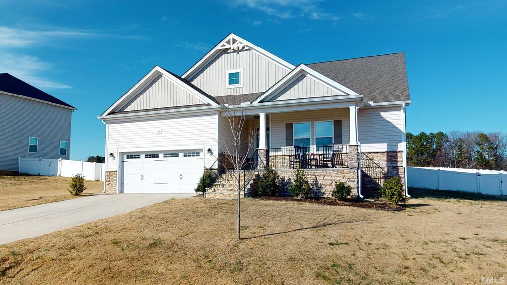 45 Falls Creek Dr, Youngsville, NC 27596