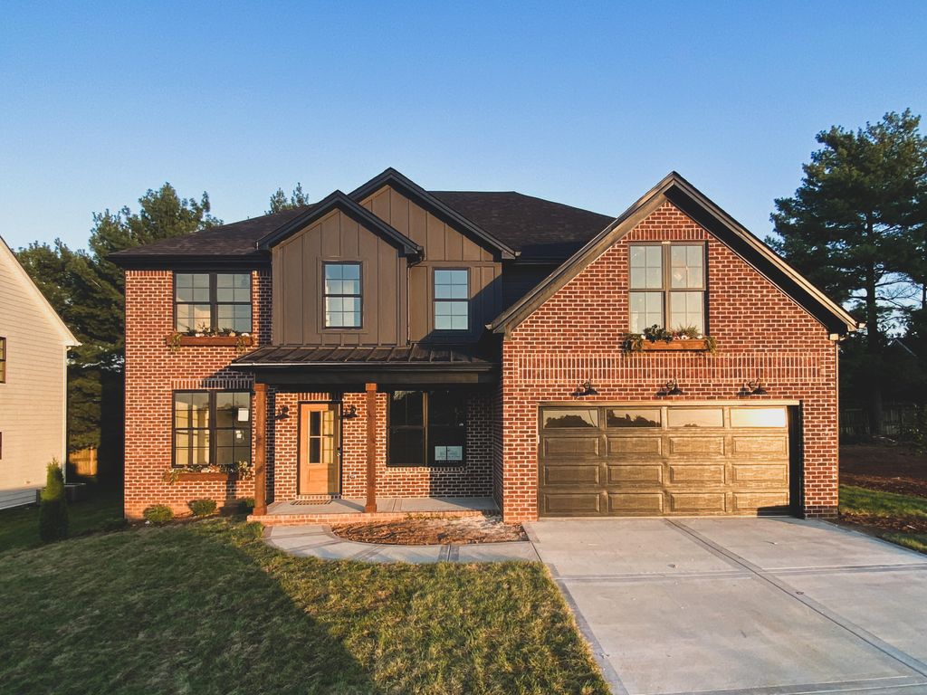 4271 Captains Ct, Lexington, KY 40513