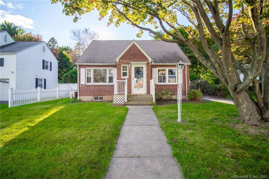 64 Mohawk St, New Britain, CT 06053