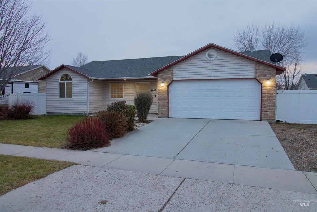 1052 NW 23rd St, Fruitland, ID 83619 Trulia