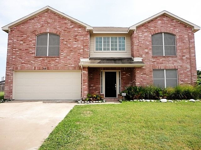 1000 Winding Creek Dr, Cedar Hill, TX 75104