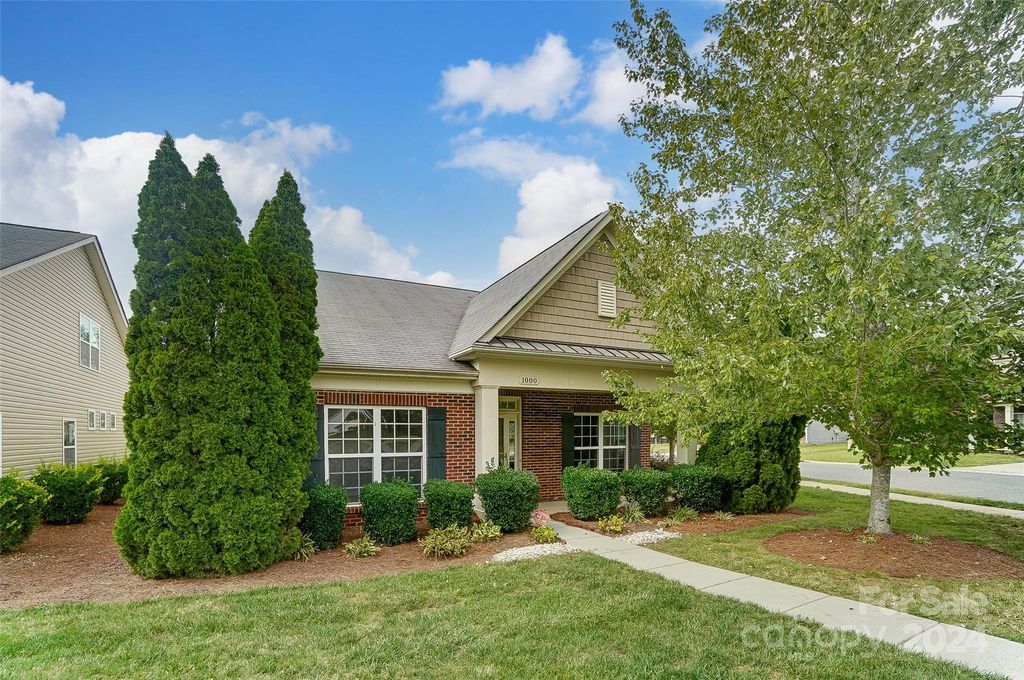 1000 Frances Knight Pl, Indian Trail, NC 28079