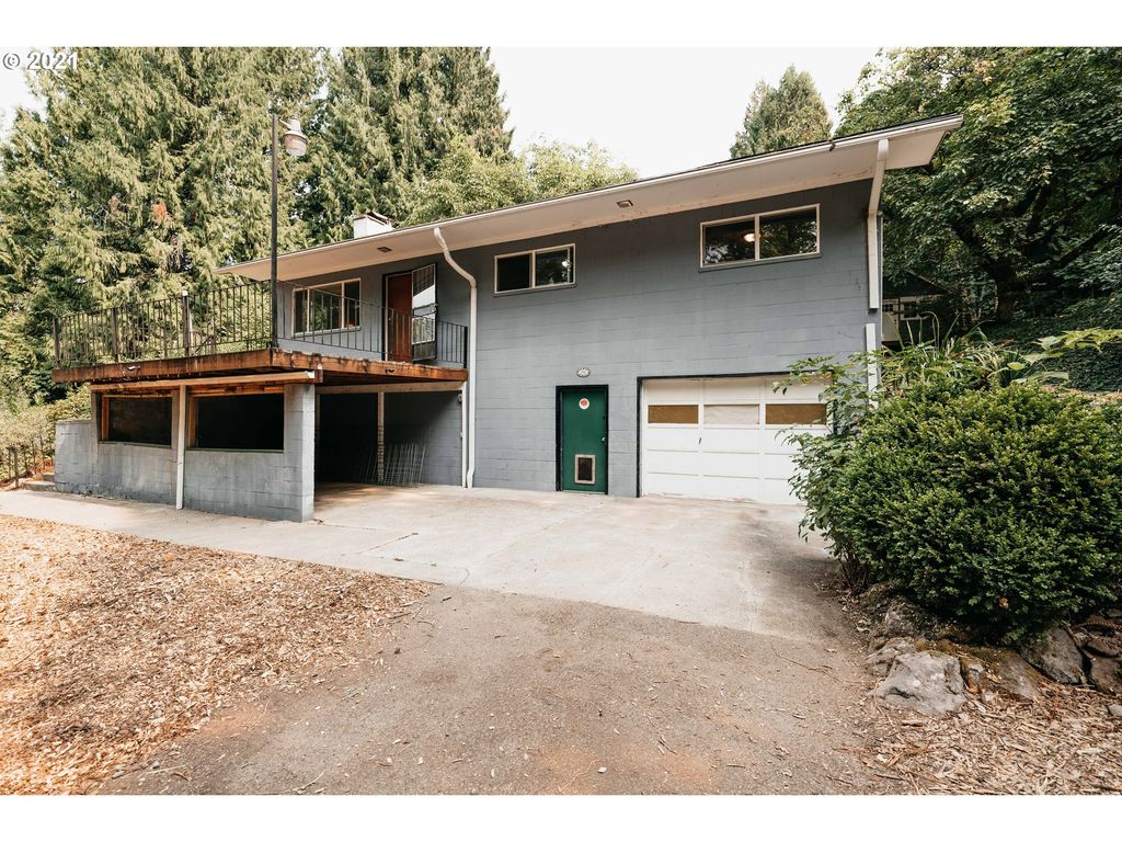 1710 SW Butler Rd, Gresham, OR 97080