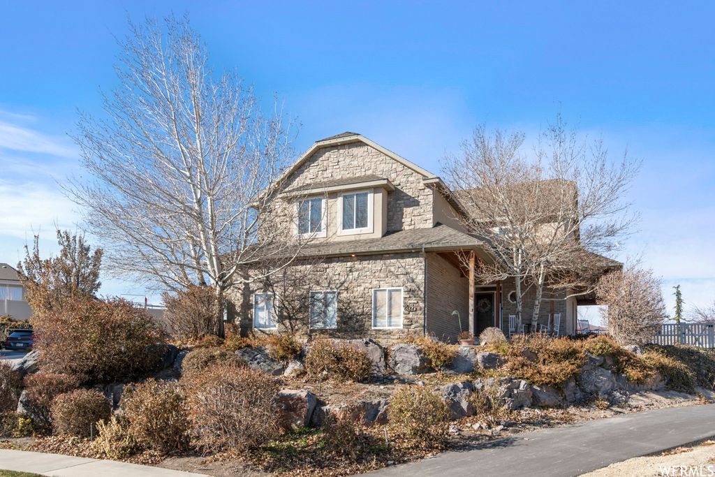 6384 W Skyline Dr N, Highland, UT 84003 5 Bed, 4 Bath SingleFamily Home MLS 1714444 44