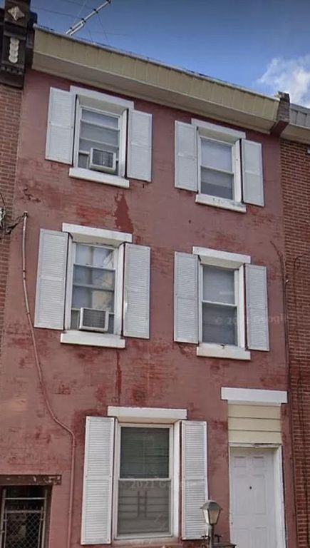 7 E Oxford St, Philadelphia, PA 19125