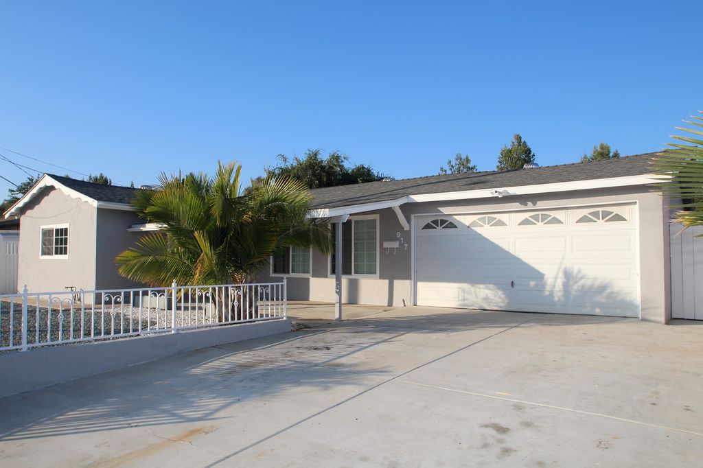 917 Broadview St, Spring Valley, CA 91977 Trulia