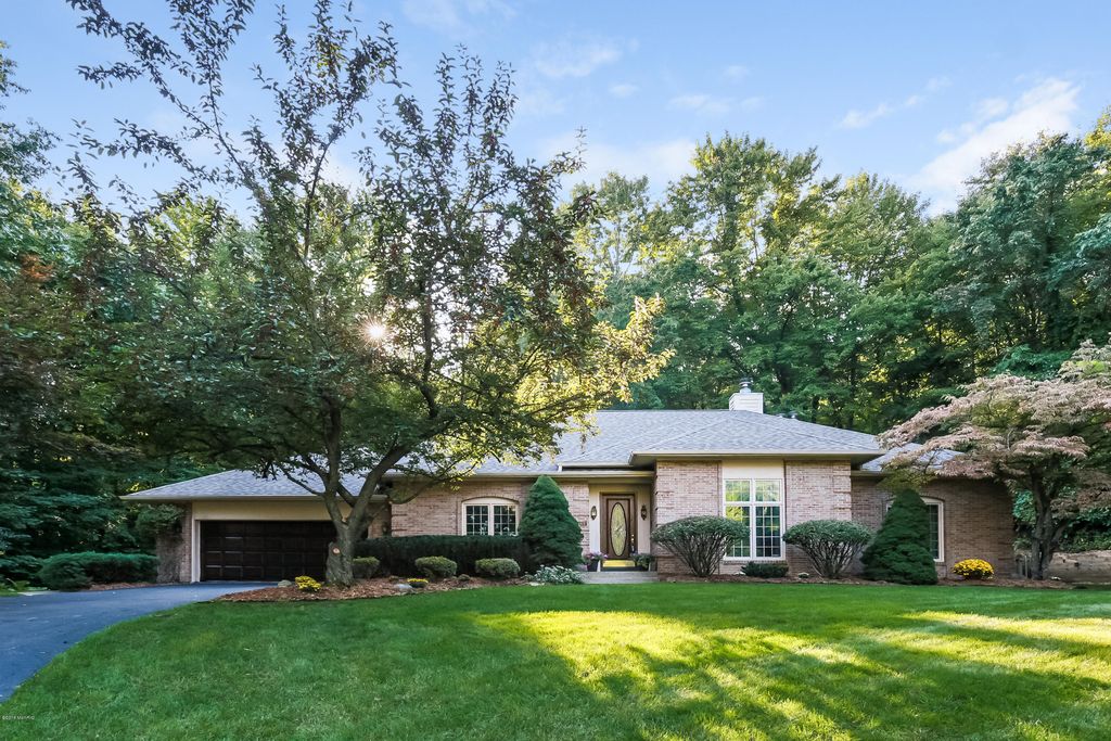 489 Lehigh Dr SE, Ada, MI 49301 Trulia