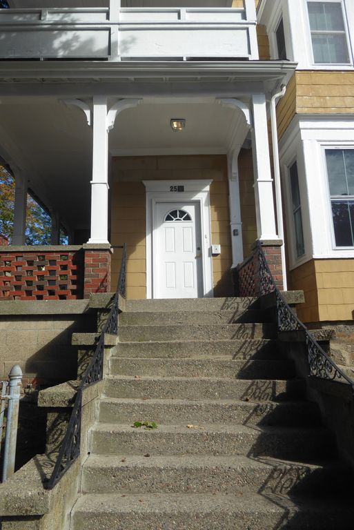 25 Wabon St #1A, Dorchester, MA 02121