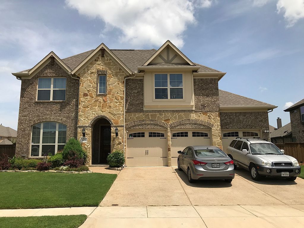 1018 Newington Cir, Forney, TX 75126