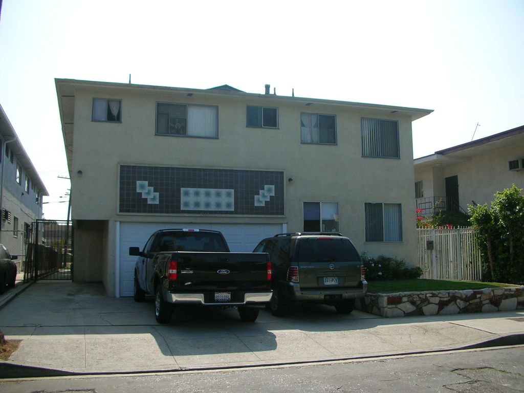 1340 N  Citrus Ave, Hollywood, CA 90028