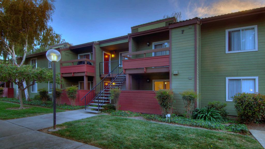 325 Union Ave, Campbell, CA 95008