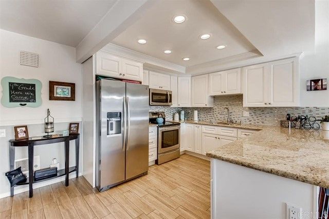 4065 Harrison St #3, Carlsbad, CA 92008