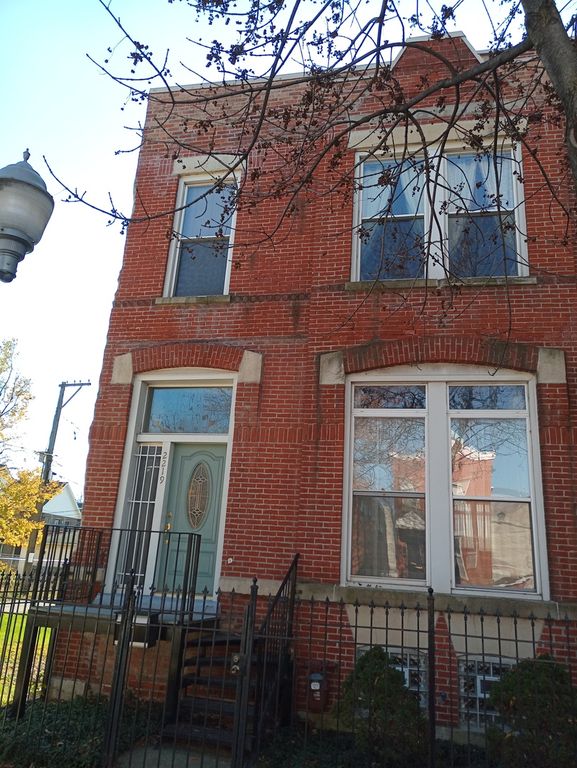 2219 W Adams St, Chicago, IL 60612