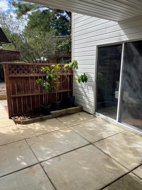322 Summerwalk Cir, Chapel Hill, NC 27517