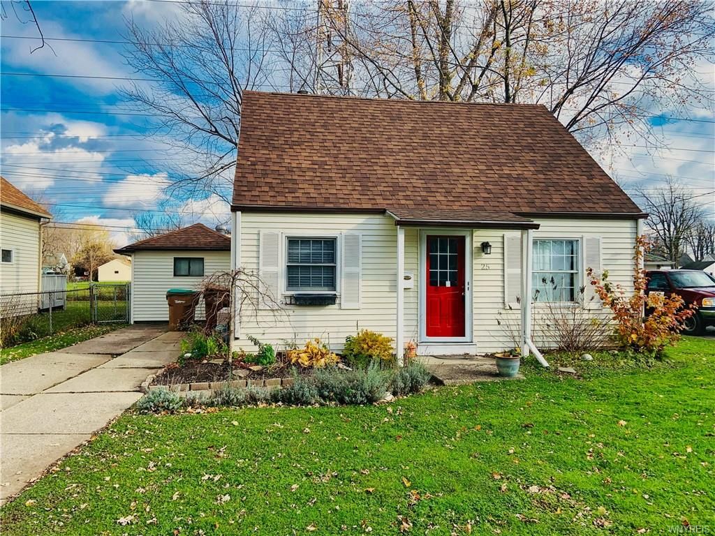 25 Heather Rd, Cheektowaga, NY 14225