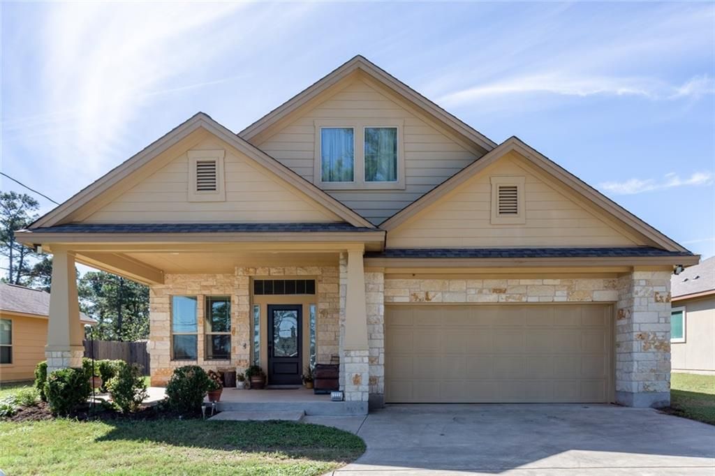 216 Tahitian Dr, Bastrop, TX 78602