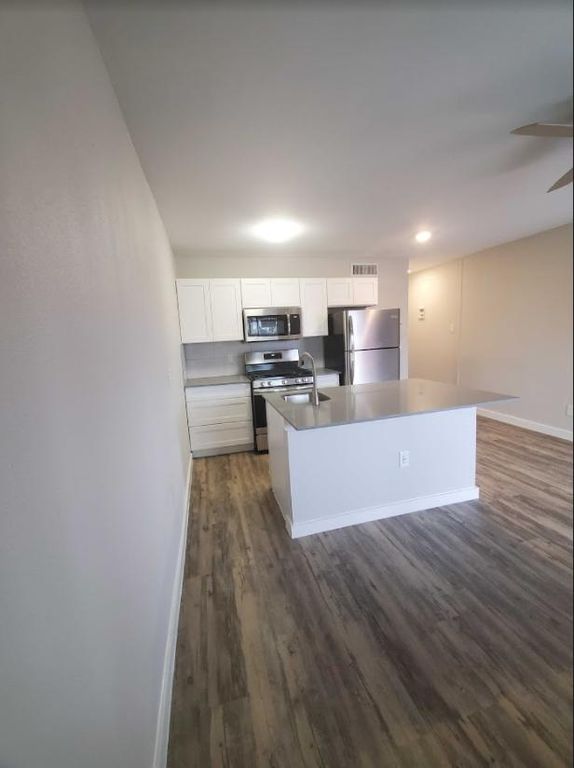 902 Romeria Dr, Austin, TX 78757