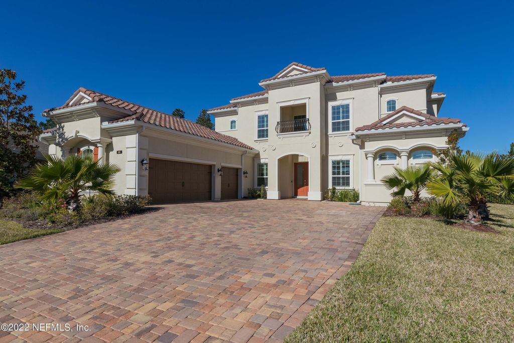 88 MITAD CIR, St Augustine, FL 32095