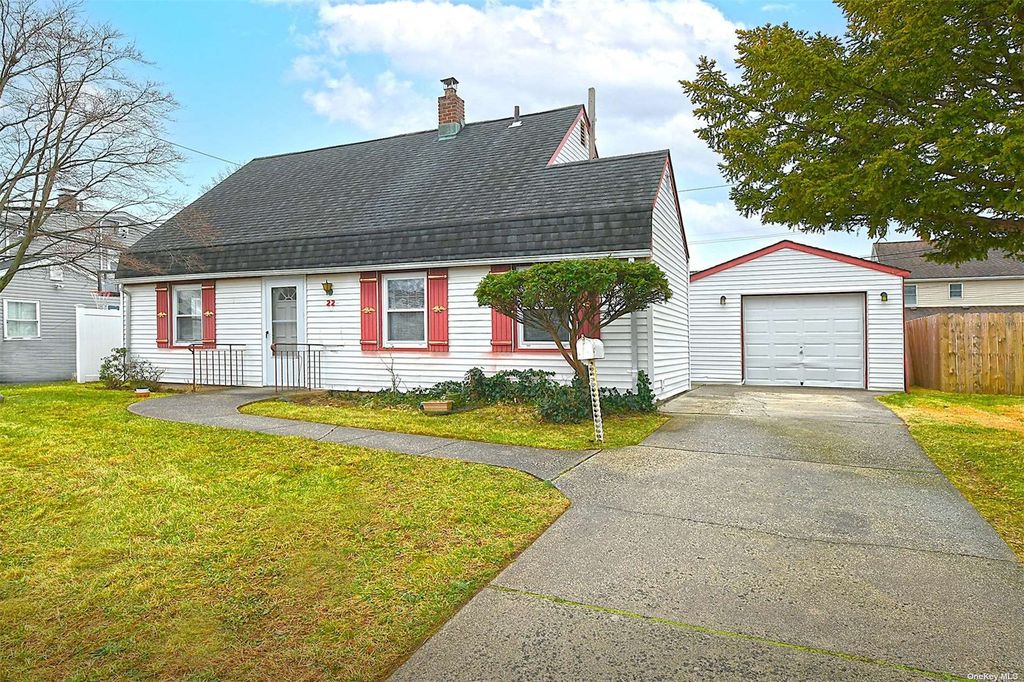 22 Harbor Lane, Levittown, NY 11756 MLS 3521700 Trulia