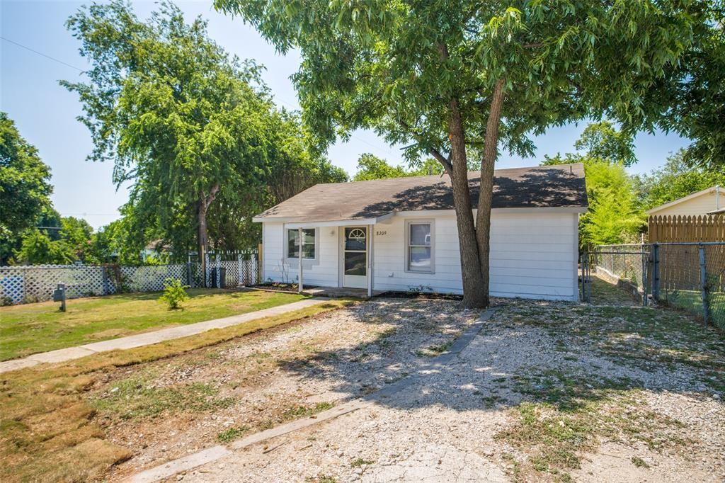 8209 Richard St, White Settlement, TX 76108 Trulia
