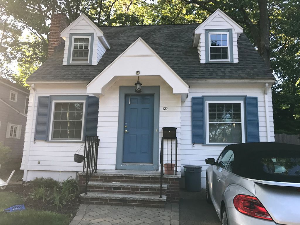 20 Conant Rd, Brookline, MA 02467
