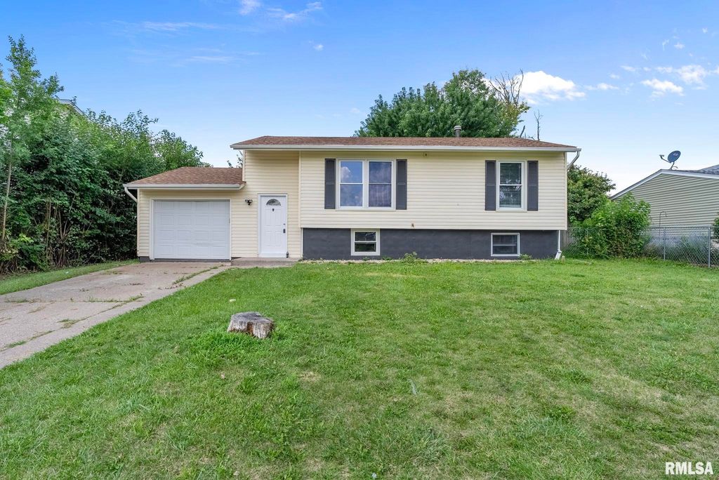 4112 N  Elsie Ave, Davenport, IA 52806