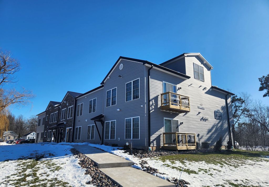 212 Dellwood Rd, Amherst, NY 14226