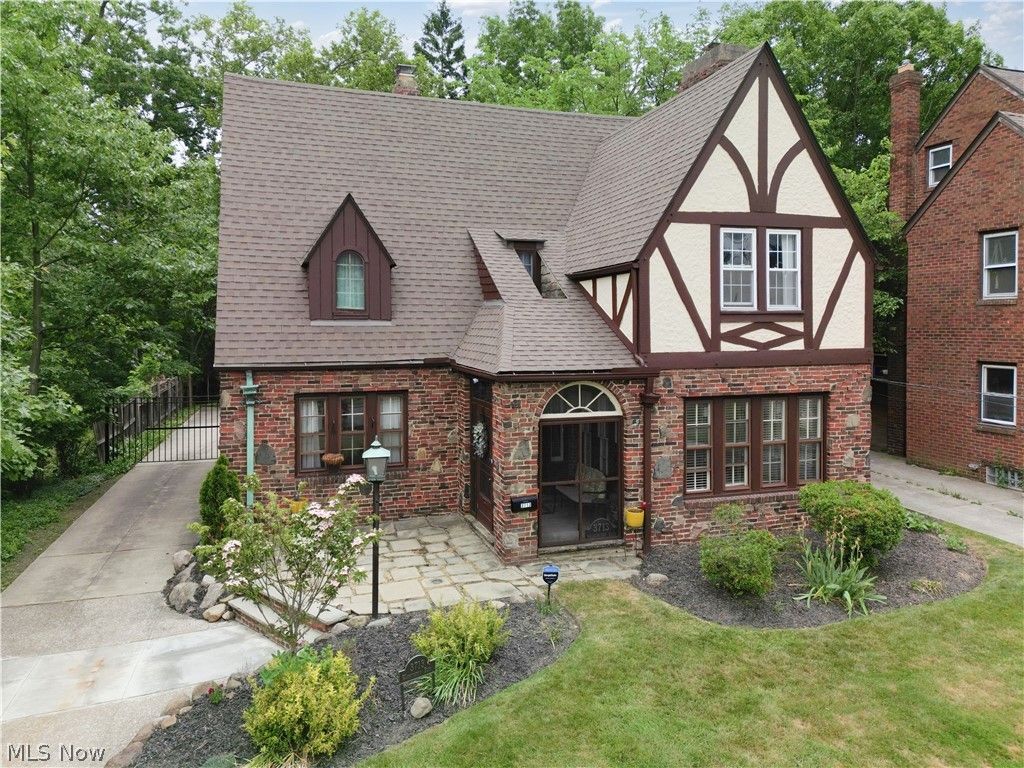 3713 Washington Blvd, University Heights, OH 44118 Trulia