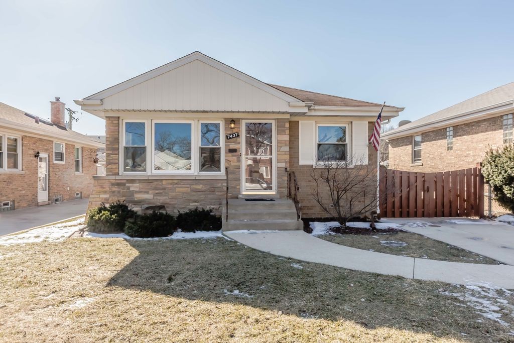 7437 W Strong St, Harwood Heights, IL 60706 Trulia