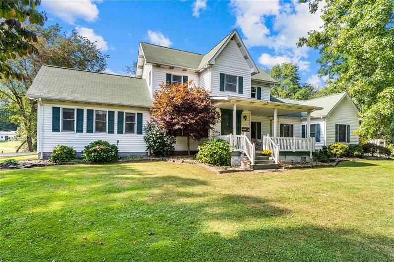 725 New Castle Mercer Rd, Mercer, PA 16137
