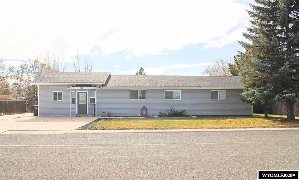 509 W Owen St, Lyman, WY 82937