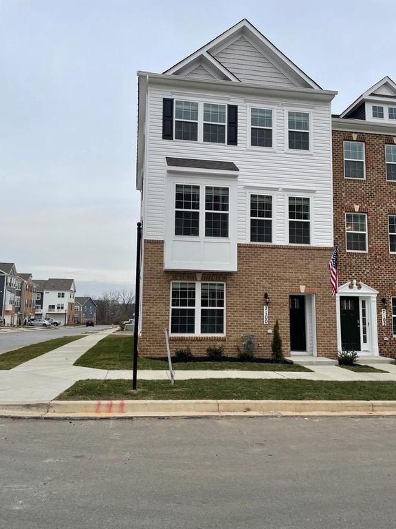 7100 Delegate Pl, Frederick, MD 21703