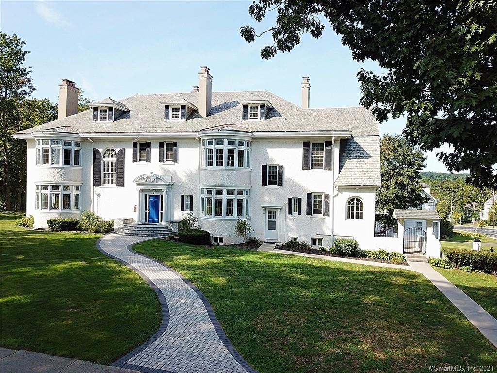 9 Sunnyledge St, New Britain, CT 06052