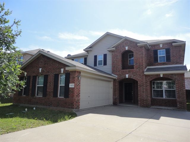 5435 Sabine Ln, Grand Prairie, TX 75052