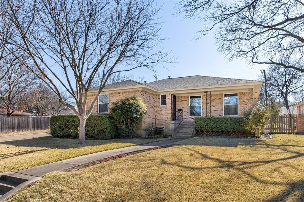 11246 Lanewood Cir, Dallas, TX 75218
