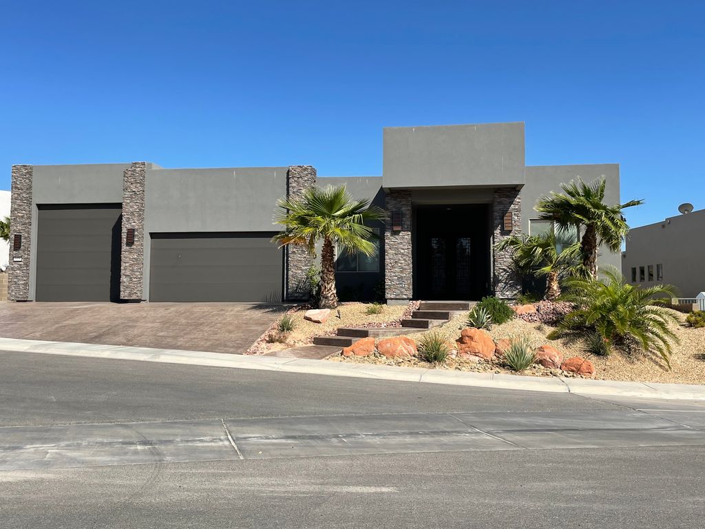 To be built Jade Plan in Cambria Phase 2 and 3 - RV GARAGES are available, Mesquite, NV 89027